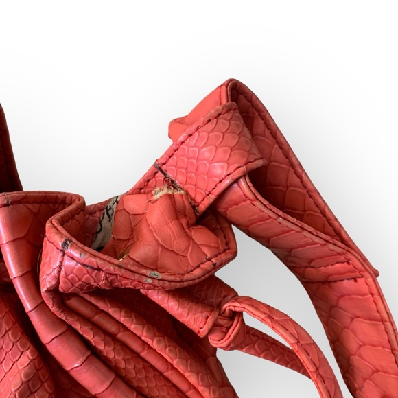 SuperTrash large salmon coloured crocodile satchel with gold hardware & Pom poms - Picture 6 of 10